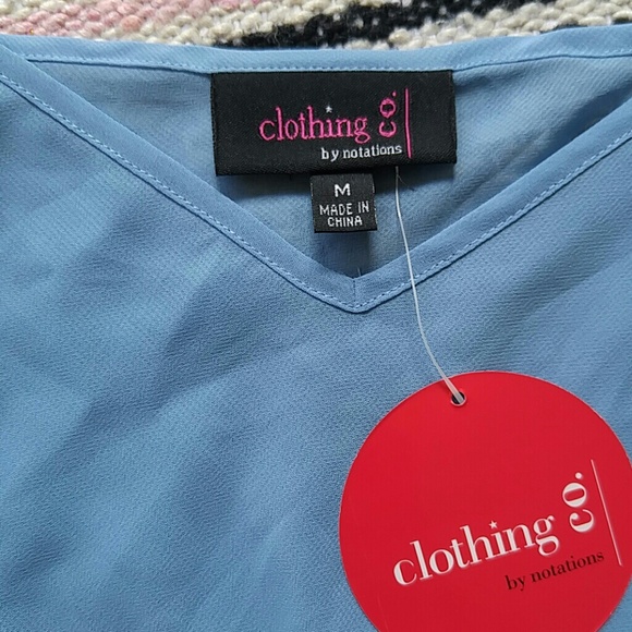 NWT! Spring Top - Picture 3 of 5